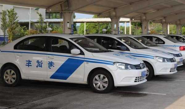 上海驾照模拟考试c1-上海驾照模拟考试 考试车